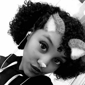 Meet your Posher, Breeamna